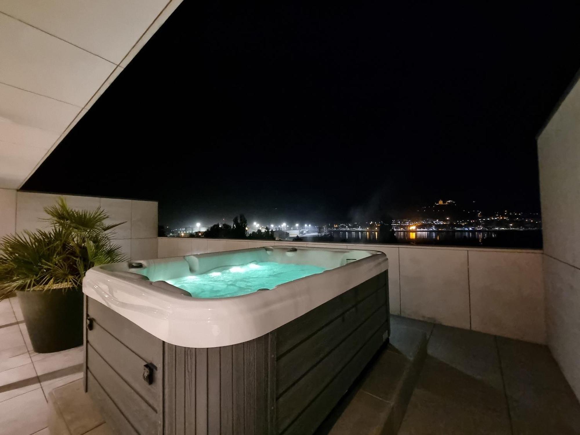 River Town View- Terraço com Jacuzzi Privado e Vista Rio Viana do Castelo Extérieur photo