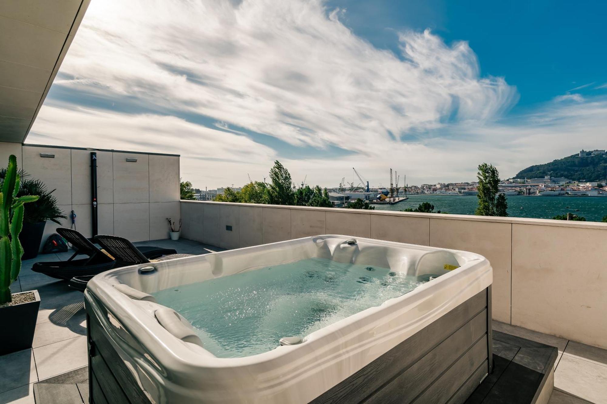 River Town View- Terraço com Jacuzzi Privado e Vista Rio Viana do Castelo Extérieur photo